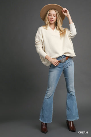 V-Neck Sweater - Cream