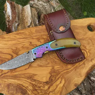 Damasucs Pocket Knife Exquisite Engrave Bolster