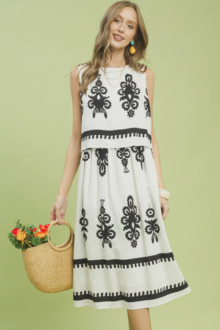 Sleeveless Border Print Tiered Midi Dress - Black/Cream