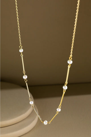 Fresh Pearl & Bar Half Station Necklace
