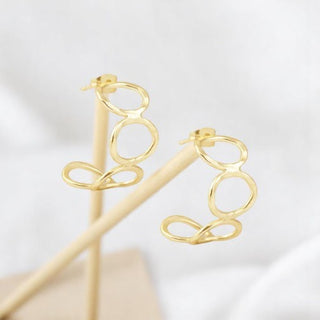 Elegant Golden Earrings
