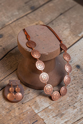 Wrangler Round Concho Necklace & Earrings Set