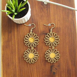 Dual Daisy Earrings